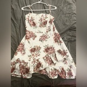 White floral dress,size small